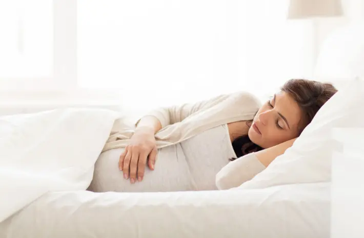 مشاكل النوم أثناء الحمل